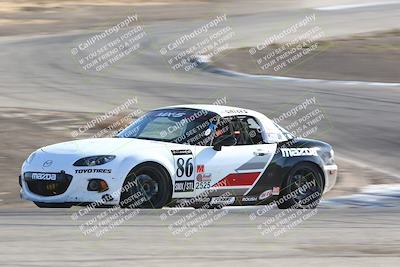 media/Nov-17-2024-CalClub SCCA (Sun) [[5252d9c58e]]/Group 4/Race (Off Ramp)/